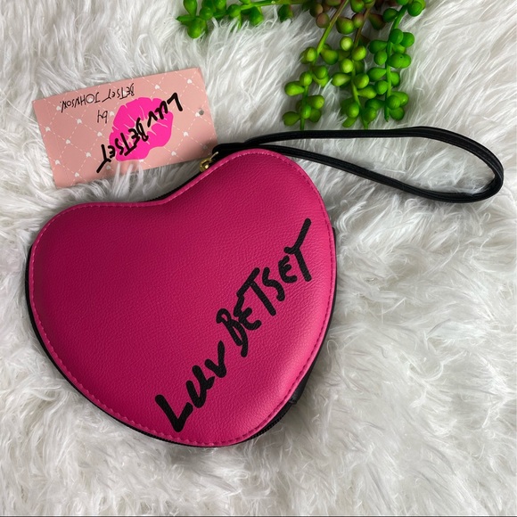 Betsey Johnson Eyes Face Heart Coin Purse Wristlet - Picture 2 of 6